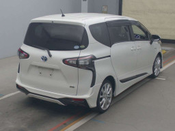 2016 Toyota Sienta