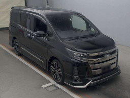 2018 Toyota Noah