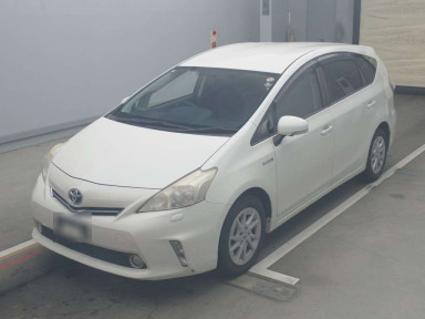 2012 Toyota Prius alpha