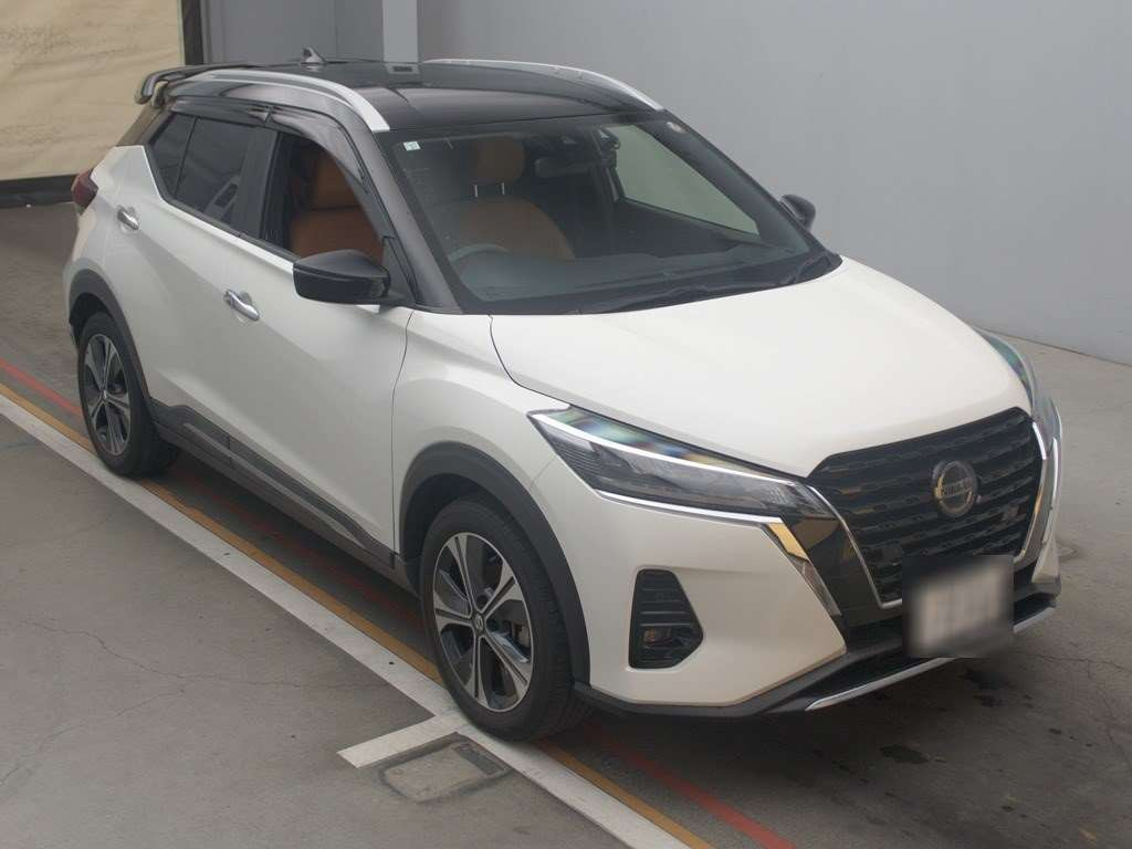 2021 Nissan KIX P15[2]