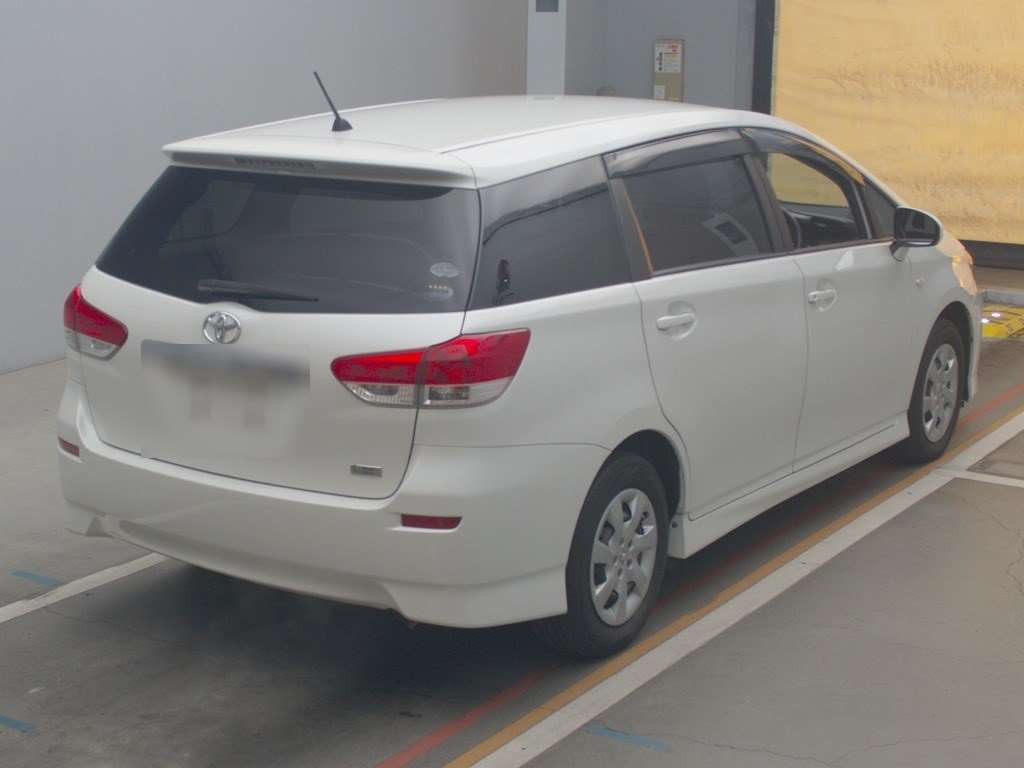 2012 Toyota Wish ZGE20G[1]