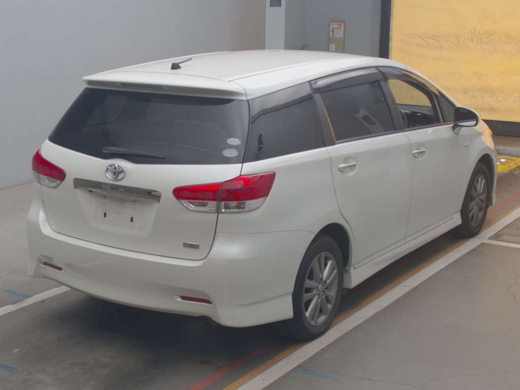 2011 Toyota Wish ZGE20W[1]