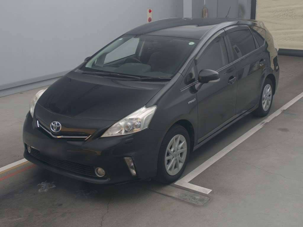 2013 Toyota Prius alpha ZVW40W[0]