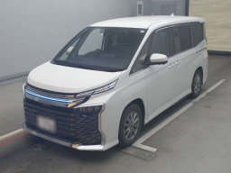 2023 Toyota Voxy