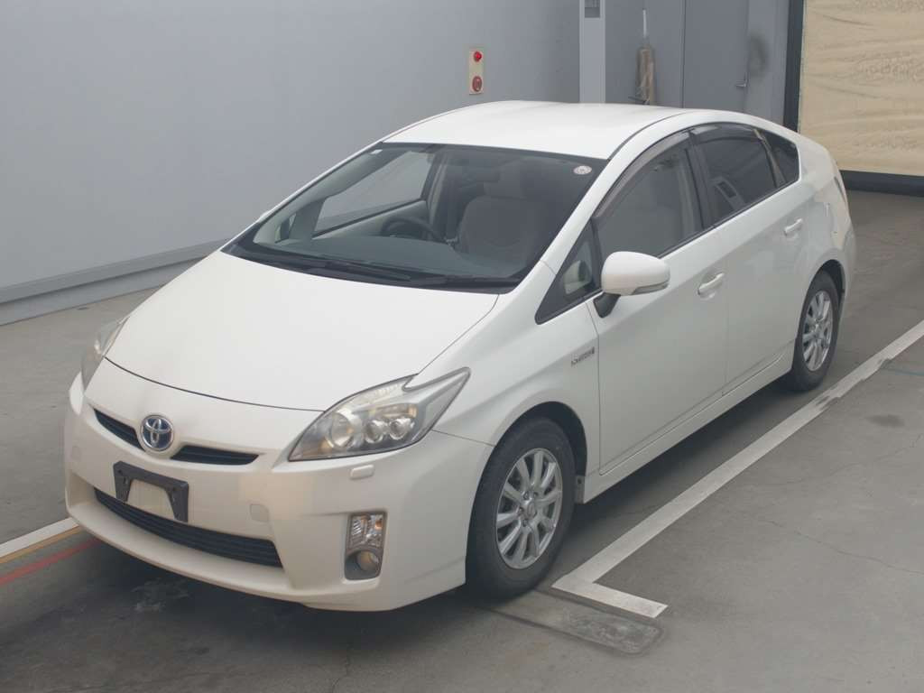 2010 Toyota Prius ZVW30[0]