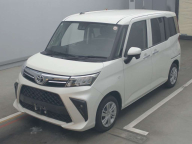 2021 Toyota Roomy