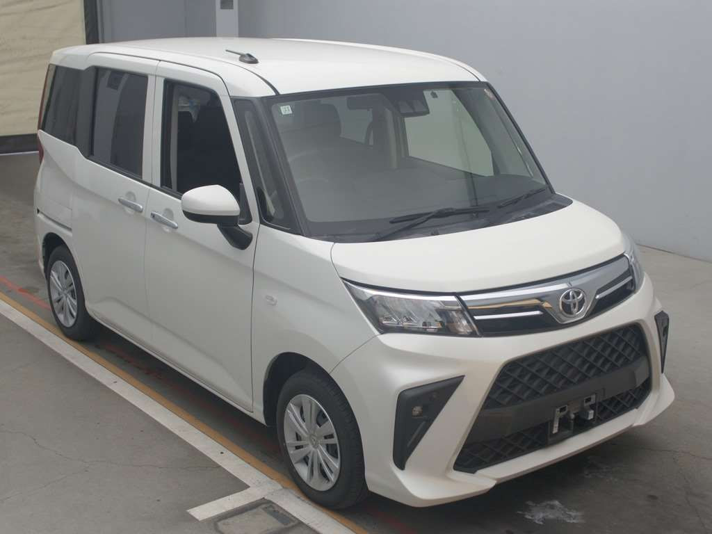 2021 Toyota Roomy M900A[2]