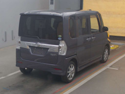 2017 Daihatsu Tanto