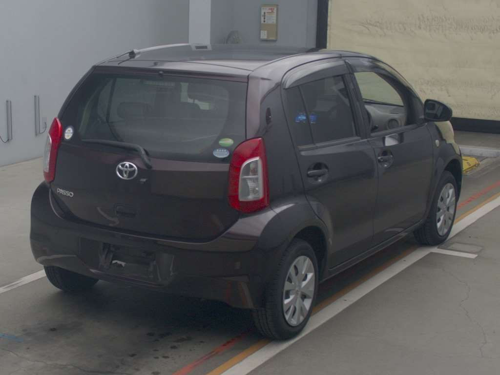 2014 Toyota Passo KGC30[1]