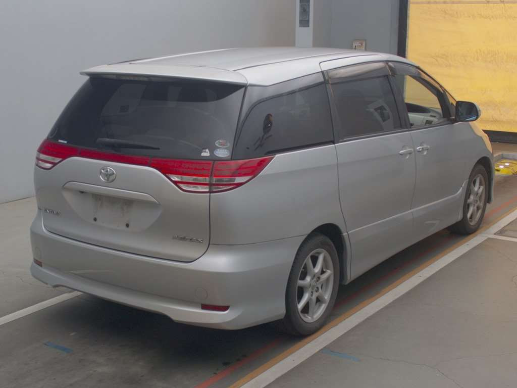 2008 Toyota Estima ACR50W[1]