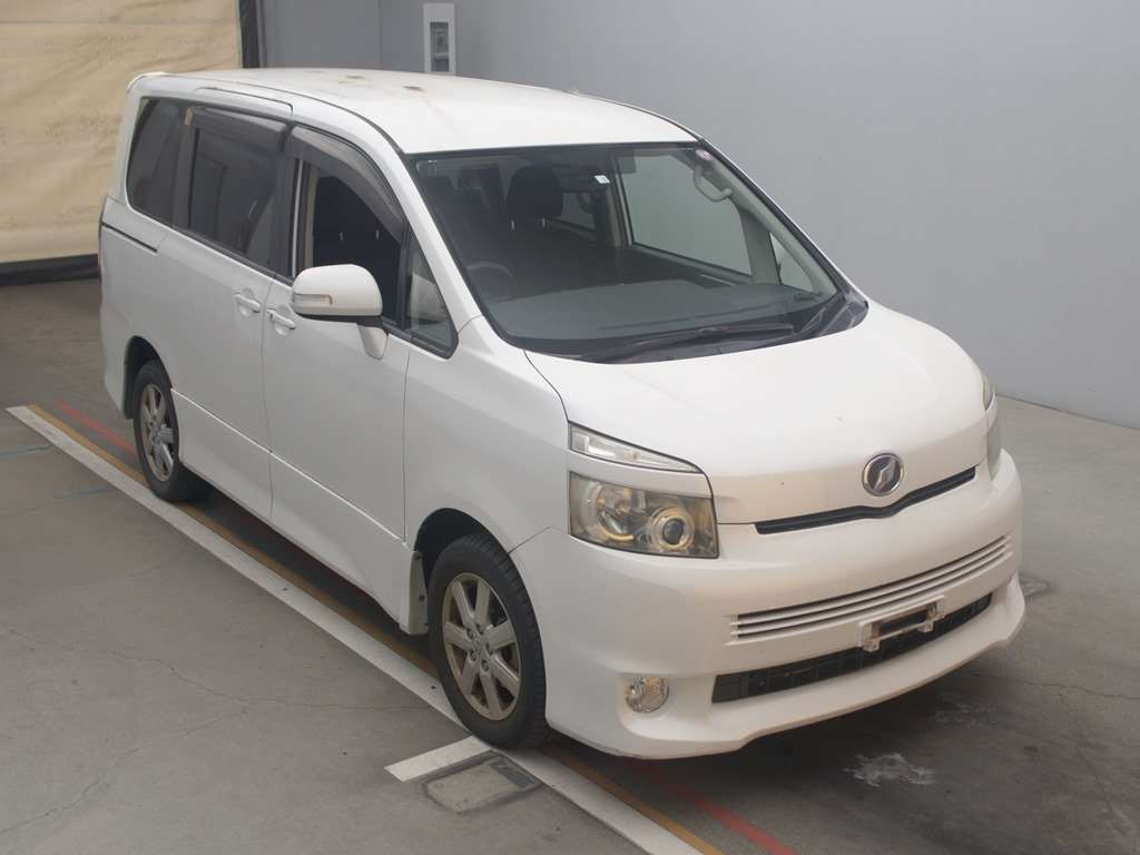 2008 Toyota Voxy ZRR75W[2]