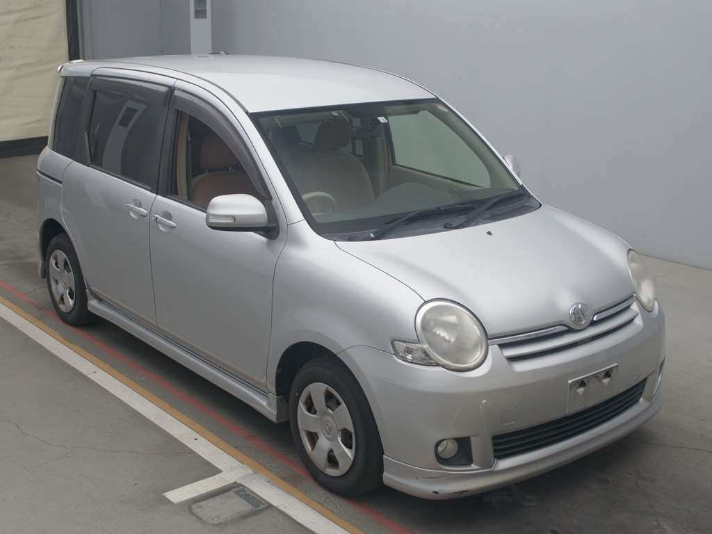 2012 Toyota Sienta NCP85G[2]