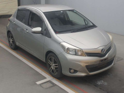 2012 Toyota Vitz