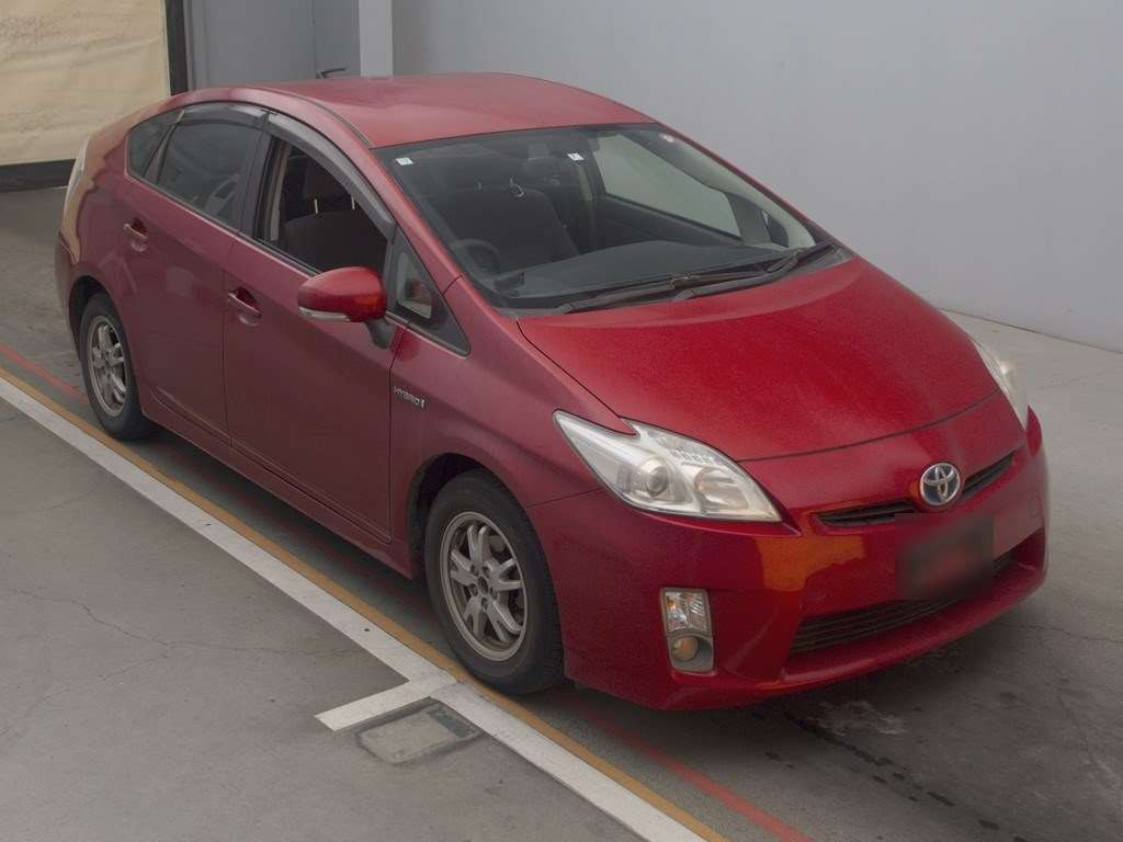 2010 Toyota Prius ZVW30[2]