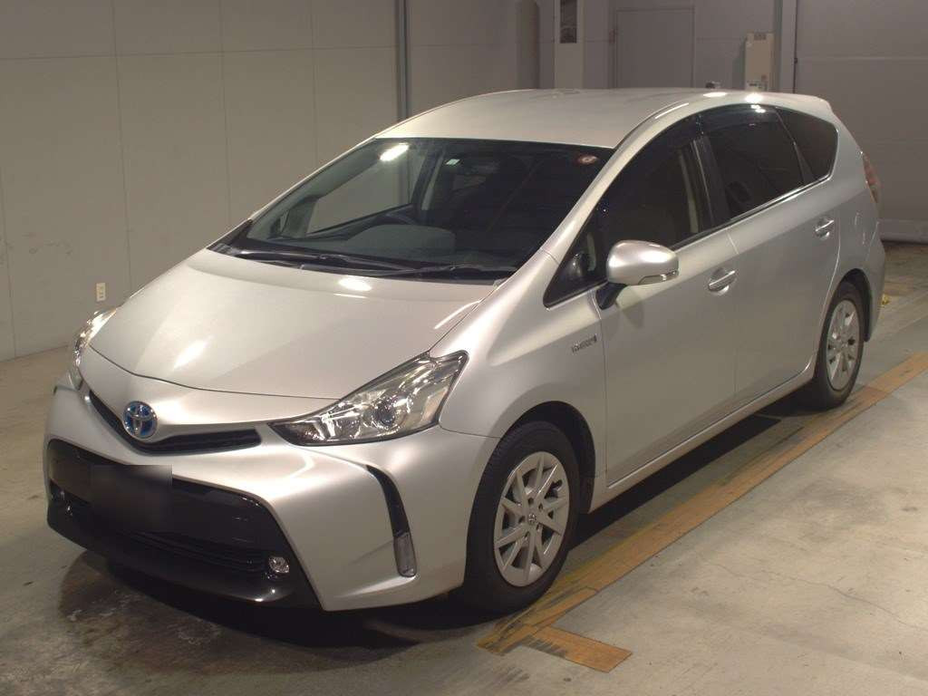 2016 Toyota Prius alpha ZVW41W[0]