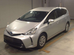 2016 Toyota Prius alpha