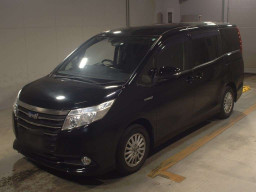 2016 Toyota Noah