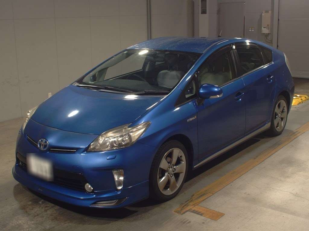 2013 Toyota Prius ZVW30[0]