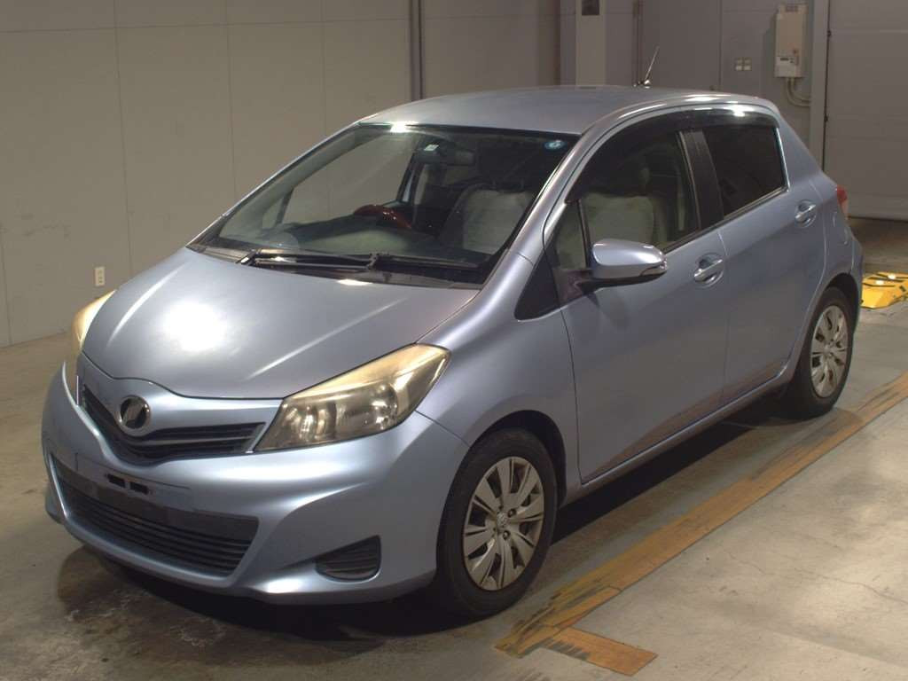 2011 Toyota Vitz NSP130[0]