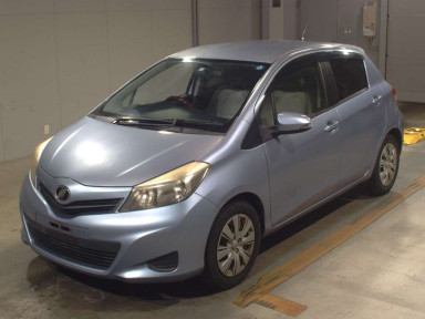 2011 Toyota Vitz