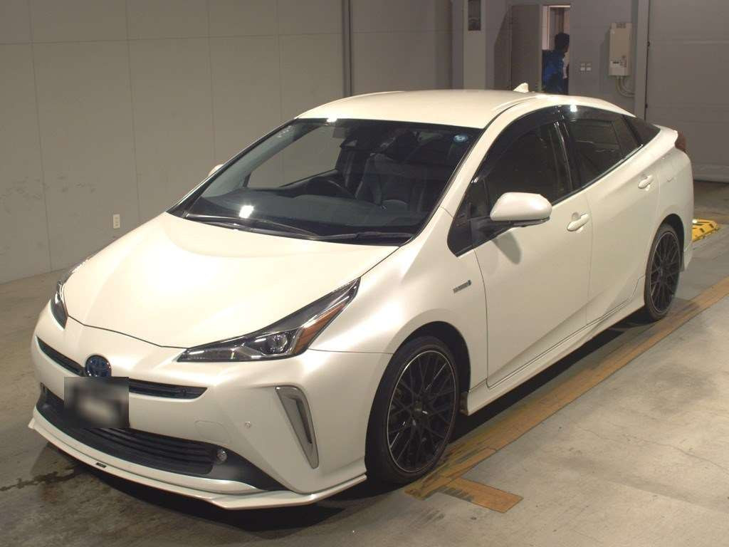 2019 Toyota Prius ZVW51[0]