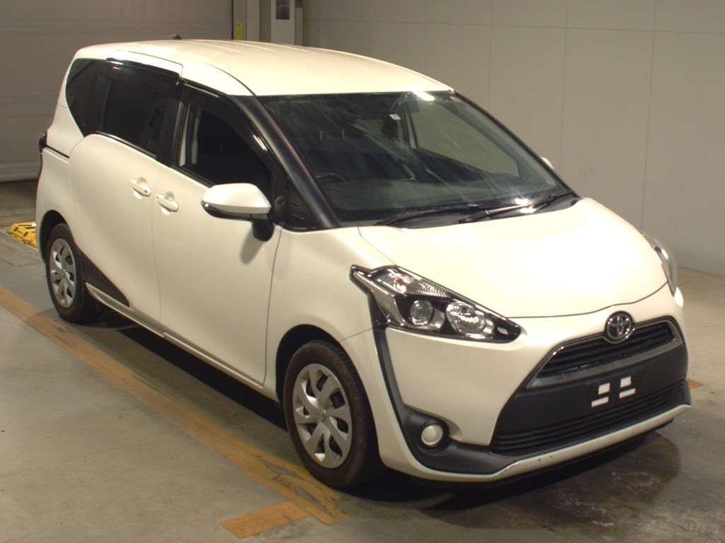 2015 Toyota Sienta NSP170G[2]