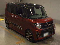 2020 Daihatsu Tanto Custom