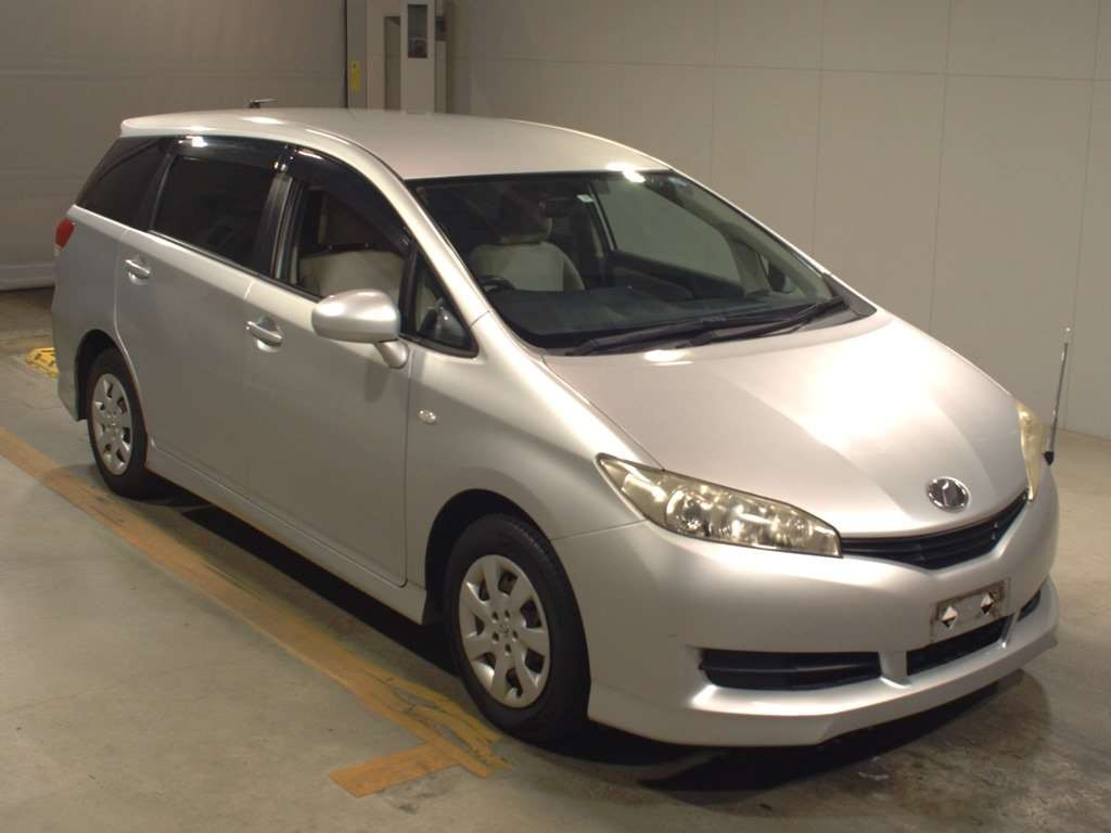 2009 Toyota Wish ZGE20G[2]