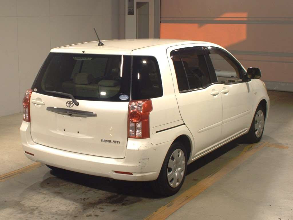 2007 Toyota Raum NCZ20[1]