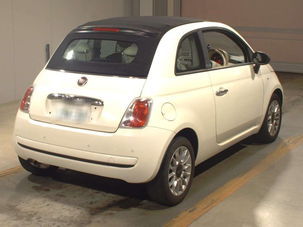 2011 Fiat 500 31212[1]