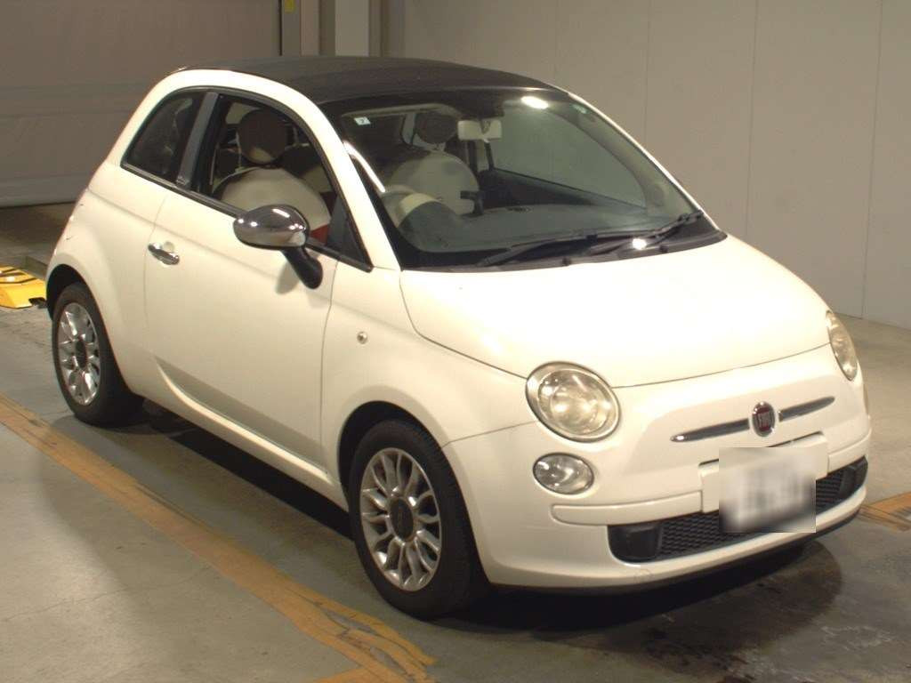 2011 Fiat 500 31212[2]