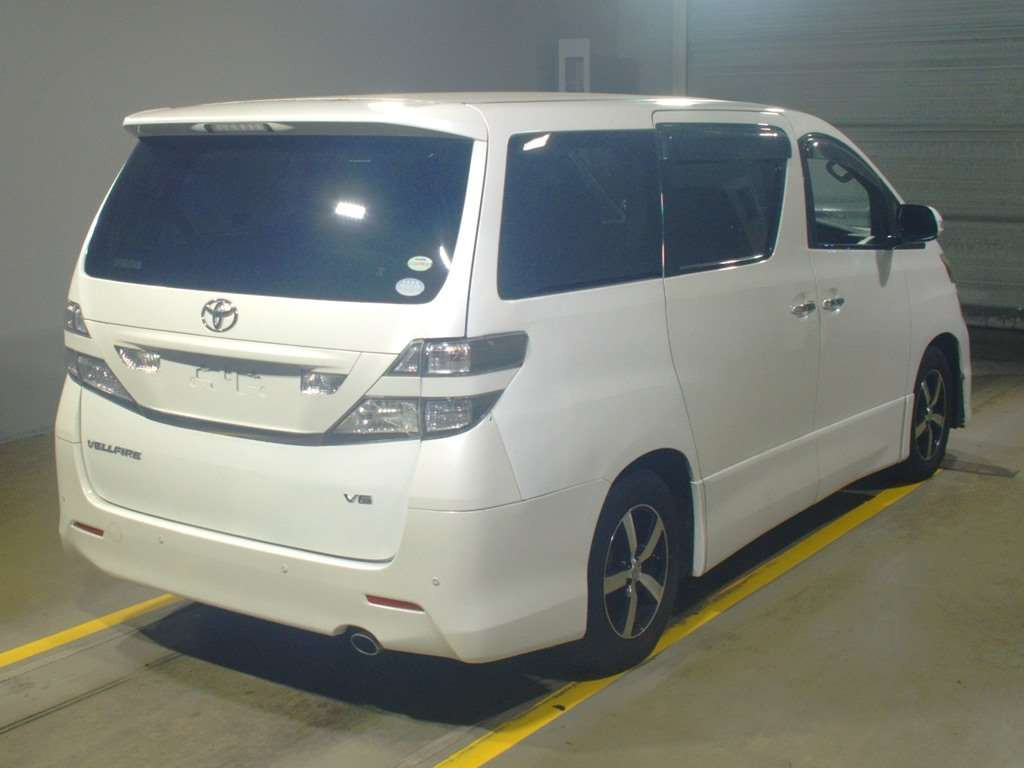 2008 Toyota Vellfire GGH20W[1]