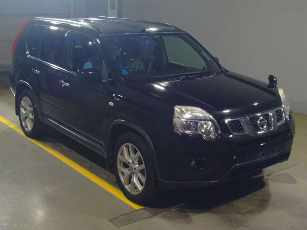 2013 Nissan X-Trail NT31[2]