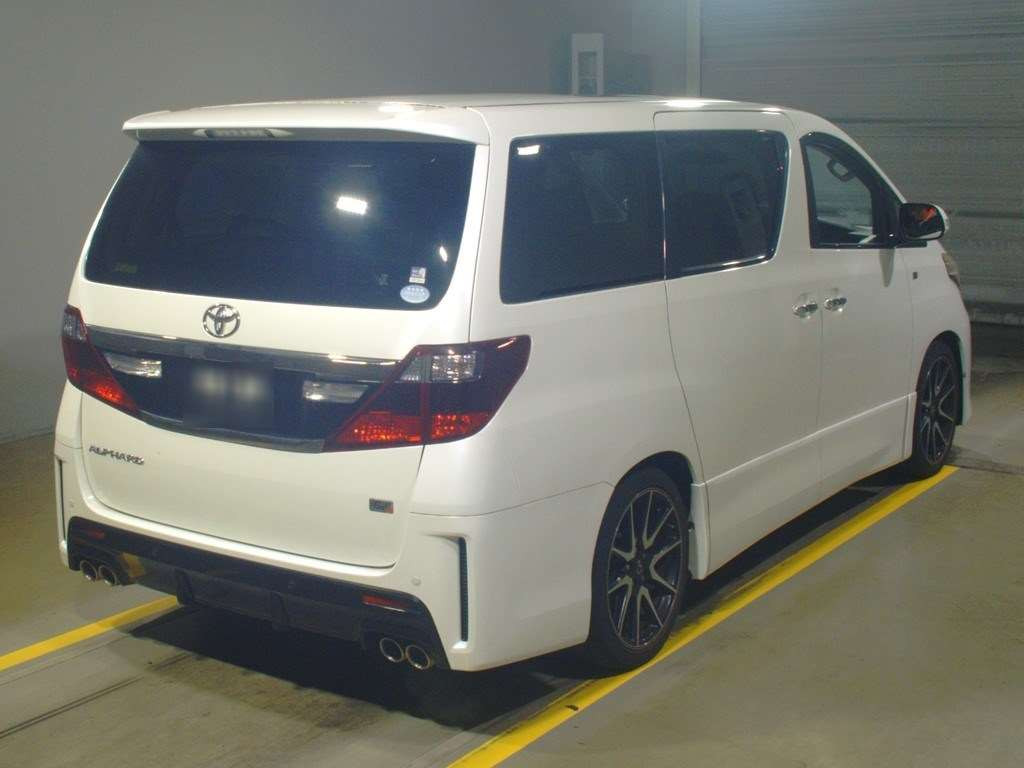 2014 Toyota Alphard GGH20W[1]