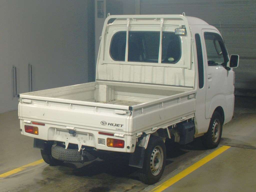 2017 Daihatsu Hijet Truck S500P[1]