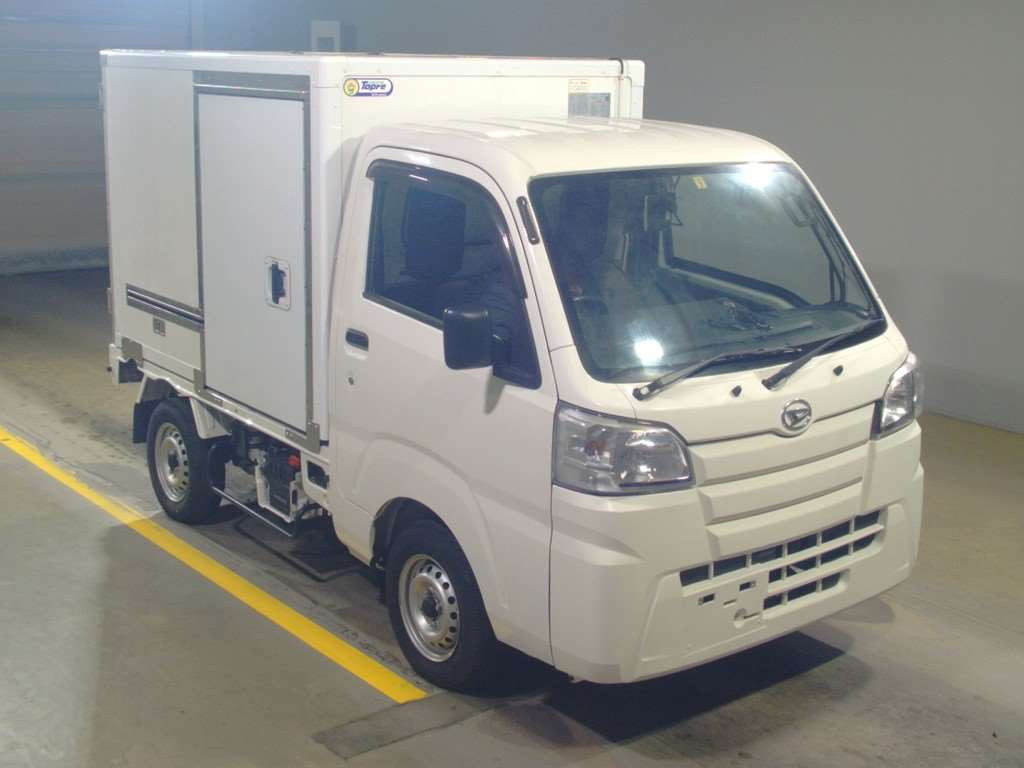 2018 Daihatsu Hijet Truck S500P[2]