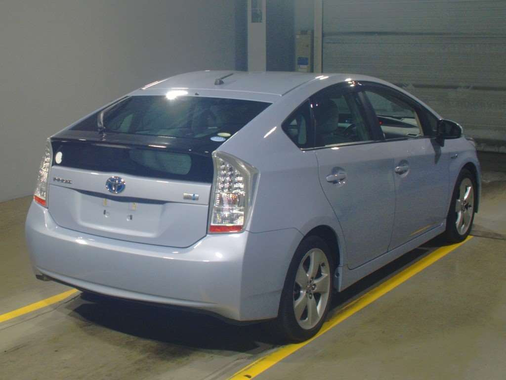 2009 Toyota Prius ZVW30[1]