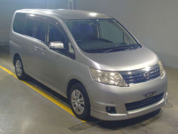 2010 Nissan Serena