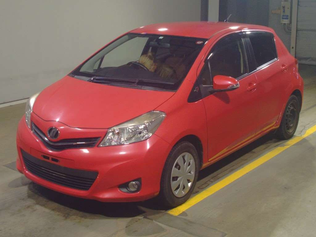 2014 Toyota Vitz NSP130[0]