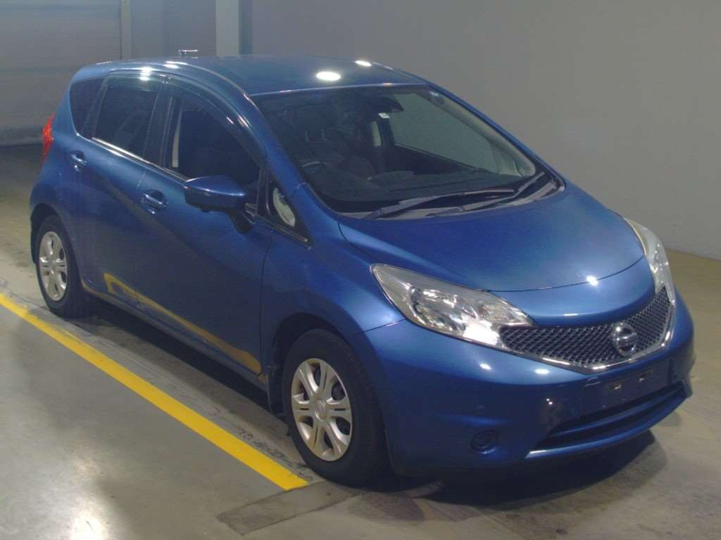 2015 Nissan Note E12[2]