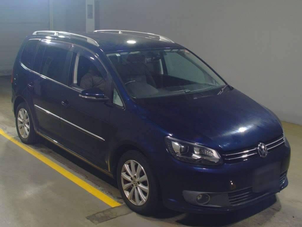 2012 Volkswagen Golf Touran 1TCAV[2]