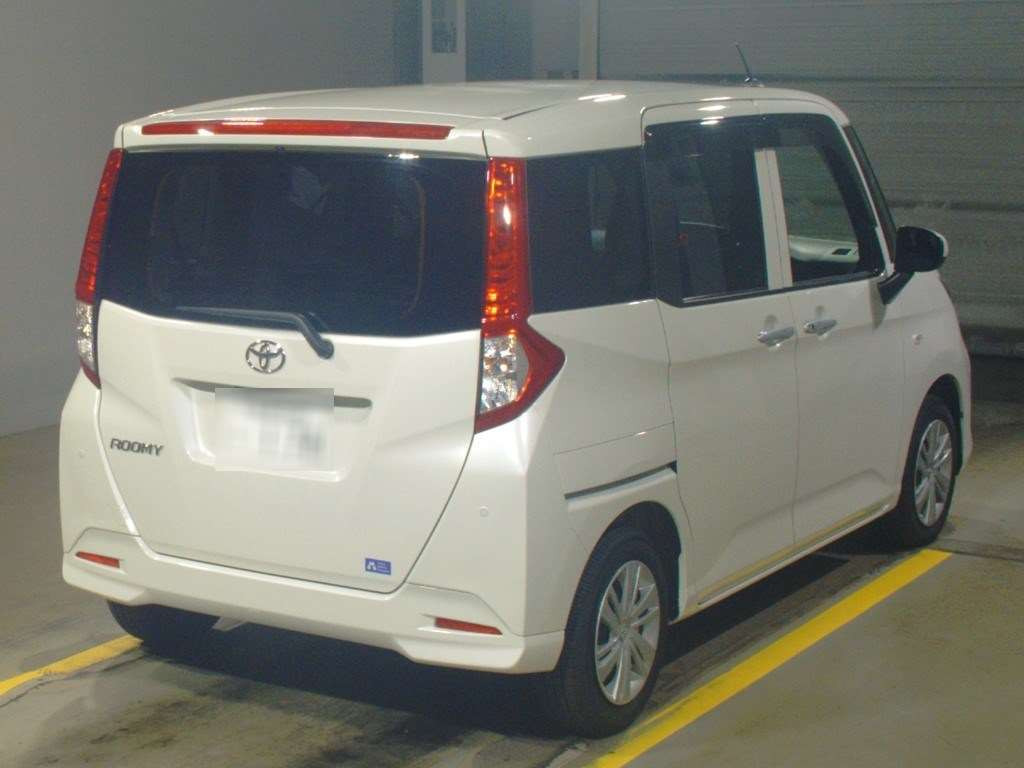 2022 Toyota Roomy M900A[1]