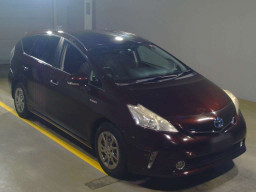 2013 Toyota Prius alpha