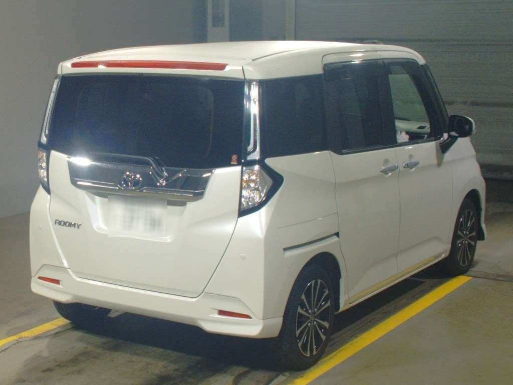 2022 Toyota Roomy M900A[1]