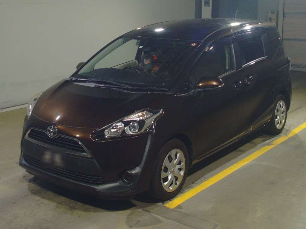 2015 Toyota Sienta NSP170G[0]