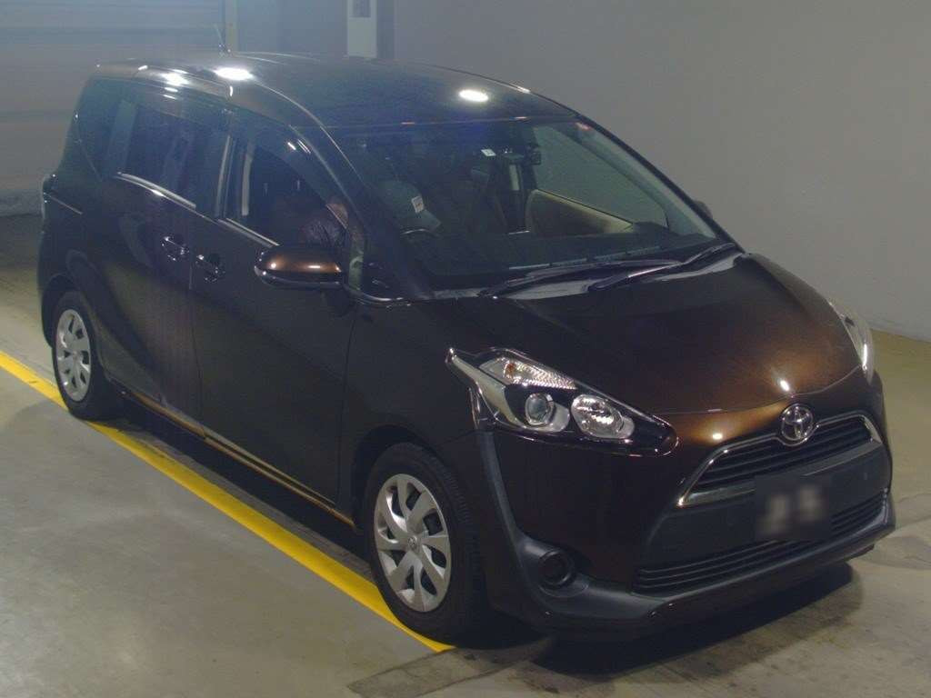 2015 Toyota Sienta NSP170G[2]