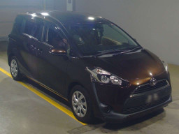 2015 Toyota Sienta