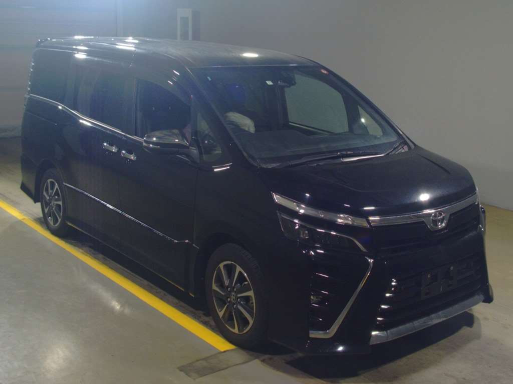 2021 Toyota Voxy ZRR80W[2]