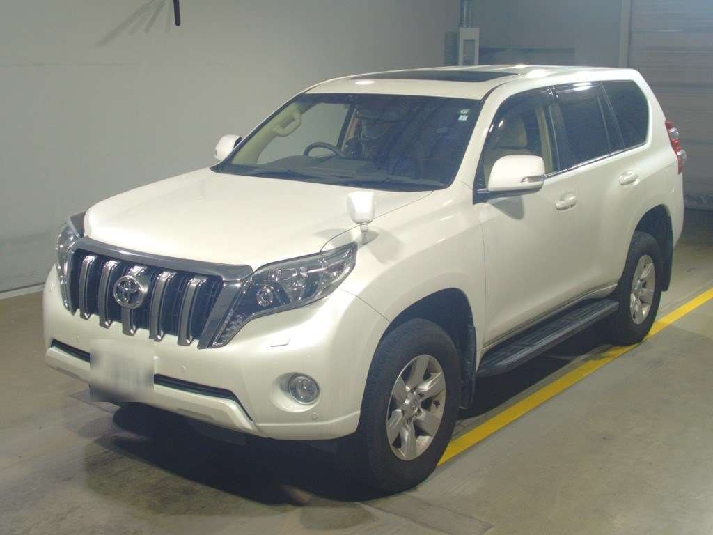 2017 Toyota Land Cruiser Prado TRJ150W[0]