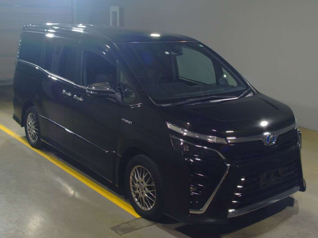 2020 Toyota Voxy ZWR80W[2]